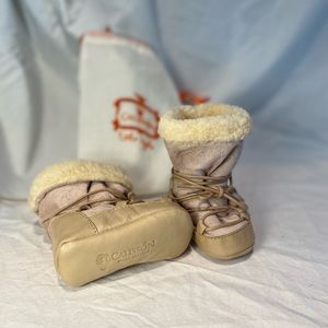 Beautiful Italian by Calisson “ Little Royals Luna Winter Boot” 12-18 months.